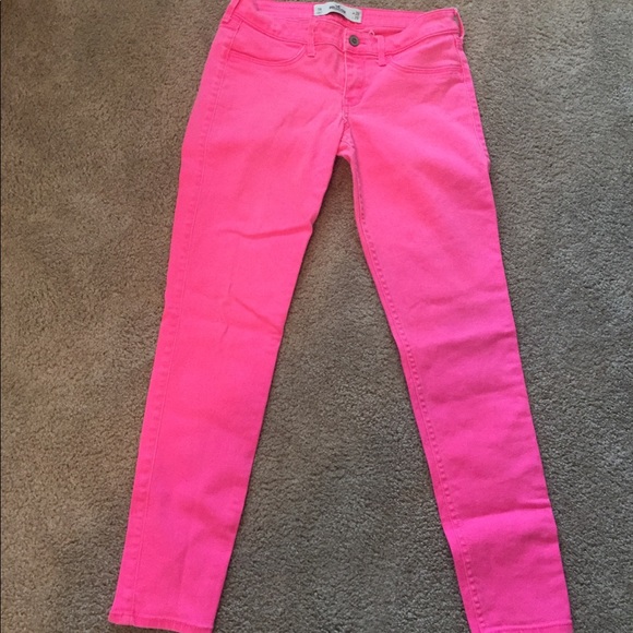 Hollister Denim - Hollister jeans sz 7 never worn hot pink